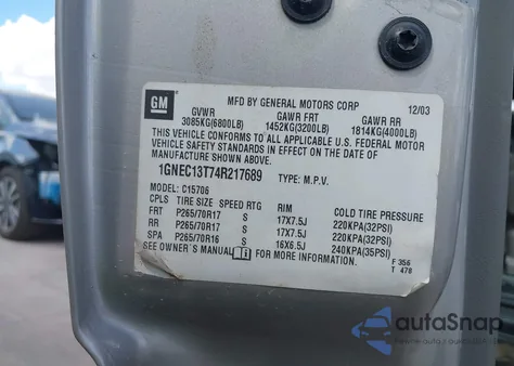 2004 Chevrolet Tahoe Lt z USA, uszkodzony, nr VIN 1GNEC13T74R217689